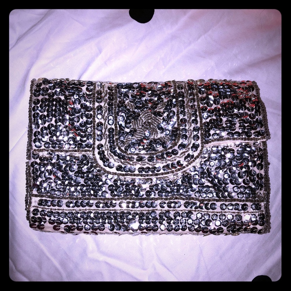 Vintage sequin snap clutch